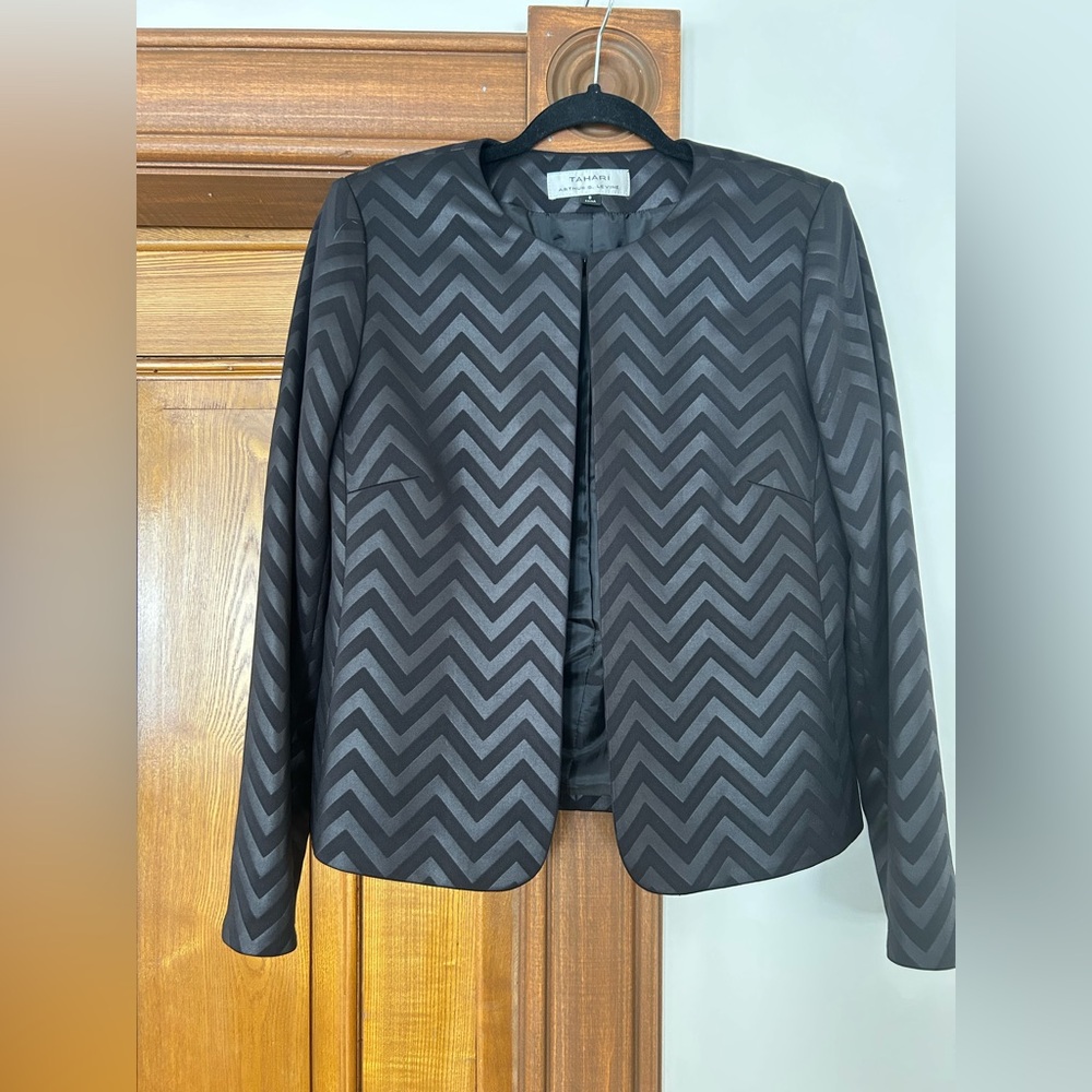Tahari Blazer